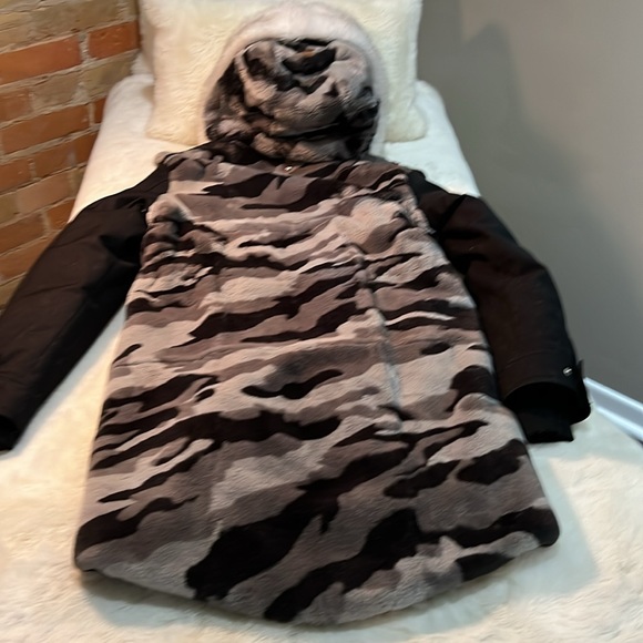 Mackage Black & Camo Parka - Picture 8 of 16